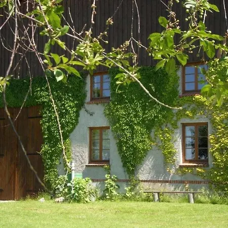 Steinbeck In The Estate Barn Thorstorf